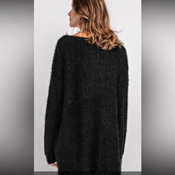 LIKE NEW Easel Fuzzy Tunic Sweater - Picture 3 of 8